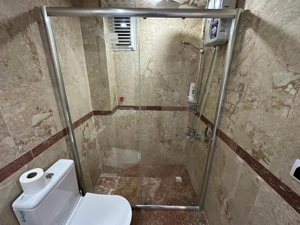 Pomruj Lara Antalya